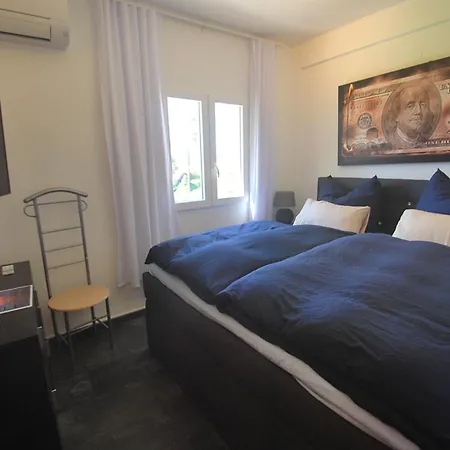 Torre Almadraba Apartment *